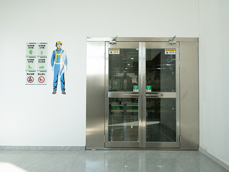 人员风淋室
